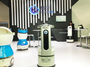 擎朗送餐机器人新品亮相第七届上交会 电机及控制系统研发亮点解析